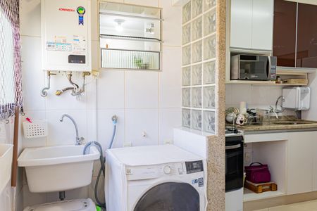 Apartamento à venda com 79m², 3 quartos e 2 vagasÁrea de Serviço