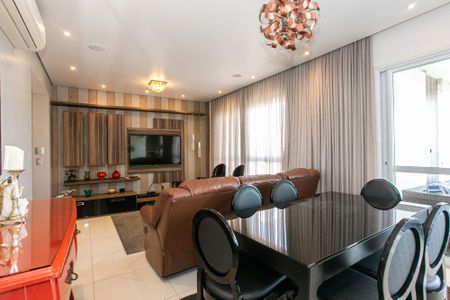 Apartamento à venda com 157m², 4 quartos e 4 vagasSala