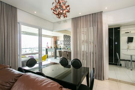 Apartamento à venda com 157m², 4 quartos e 4 vagasSala