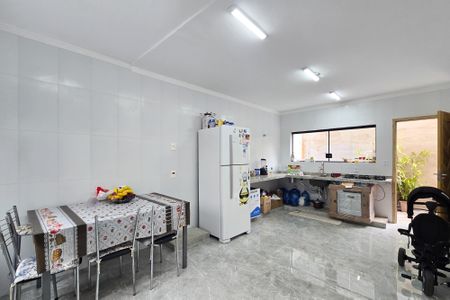 Casa para alugar com 270m², 3 quartos e 2 vagasCozinha