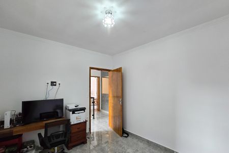 Casa para alugar com 270m², 3 quartos e 2 vagasQuarto 1