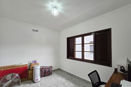 Casa para alugar com 270m², 3 quartos e 2 vagasQuarto 1