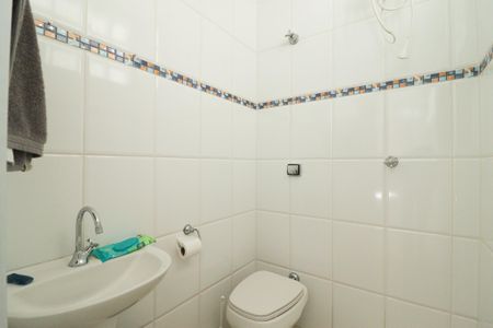 Casa à venda com 101m², 3 quartos e 2 vagas Casa à venda com 101m², 3 quartos e 2 vagasÁrea de Serviço e Banheiro de Serviço