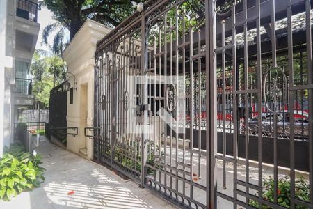 Apartamento para alugar com 83m², 2 quartos e 2 vagas Apartamento para alugar com 83m², 2 quartos e 2 vagasFachada e portaria