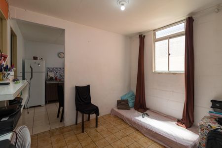 Sala de apartamento à venda com 2 quartos, 45m² em Conjunto Habitacional Teotonio Vilela, São Paulo