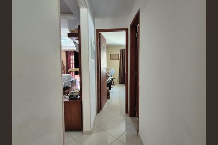 Casa de condomínio para alugar com 120m², 2 quartos e 1 vagaCorredor