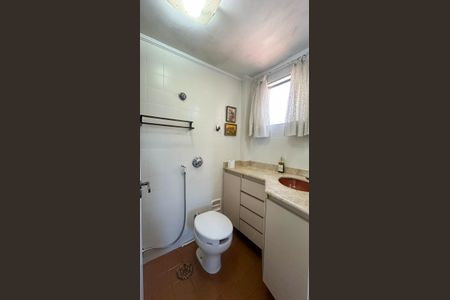 Apartamento para alugar com 70m², 2 quartos e 1 vagaBanheiro Social