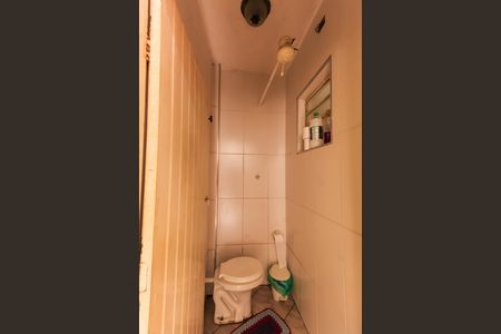 Casa à venda com 135m², 3 quartos e sem vaga Casa à venda com 135m², 3 quartos e sem vagaBanheiro de serviço