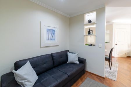 Apartamento à venda com 90m², 3 quartos e 2 vagas Apartamento à venda com 90m², 3 quartos e 2 vagasSala de TV