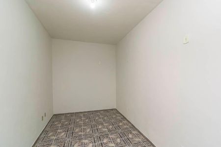 Casa à venda com 240m², 3 quartos e 2 vagasCasa fundos - Sala