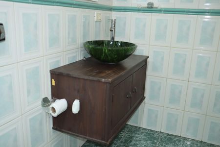 Casa de condomínio para alugar com 280m², 3 quartos e 3 vagasBanheiro Suíte 2