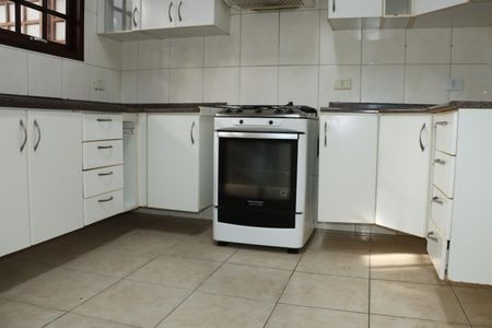 Casa de condomínio para alugar com 280m², 3 quartos e 3 vagasCozinha