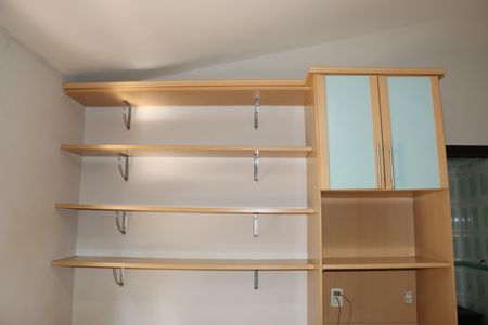 Casa de condomínio para alugar com 280m², 3 quartos e 3 vagasSuíte 2