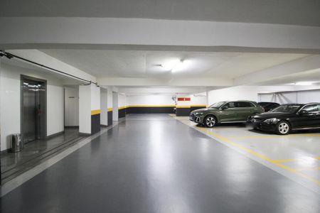 Apartamento à venda com 91m², 1 quarto e 2 vagasGaragem