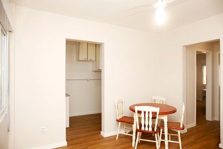 Sala de apartamento para alugar com 2 quartos, 50m² em Centro Histórico, Porto Alegre