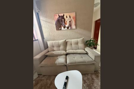 Sala de apartamento à venda com 2 quartos, 64m² em Califórnia, Belo Horizonte