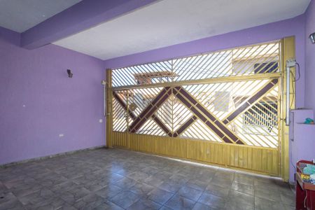 Casa à venda com 140m², 3 quartos e 3 vagas Casa à venda com 140m², 3 quartos e 3 vagasGaragem