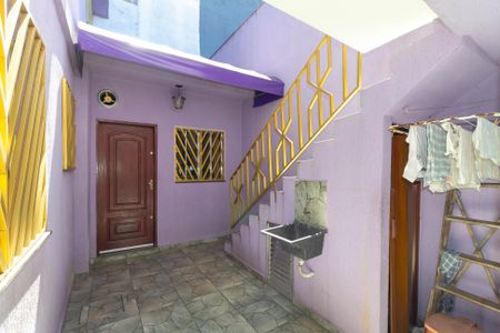 Casa à venda com 140m², 3 quartos e 3 vagas Casa à venda com 140m², 3 quartos e 3 vagasEntrada