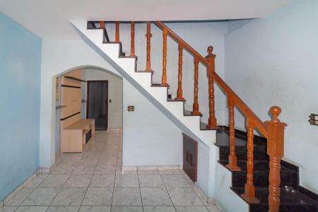 Casa à venda com 140m², 3 quartos e 3 vagas Casa à venda com 140m², 3 quartos e 3 vagasSala