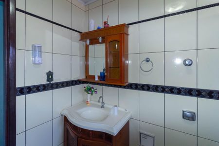 Casa à venda com 140m², 3 quartos e 3 vagas Casa à venda com 140m², 3 quartos e 3 vagasBanheiro 2