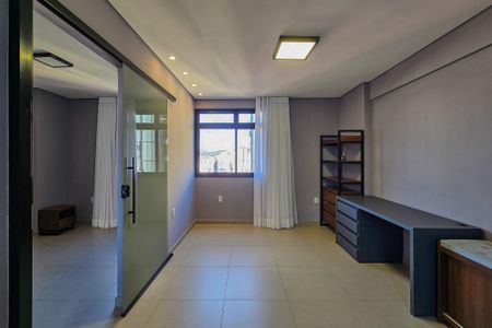 Sala de apartamento para alugar com 1 quarto, 50m² em Centro, Belo Horizonte