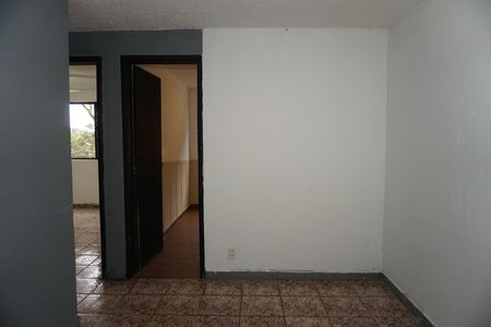 Apartamento para alugar com 2 quartos, 57m² em Parque Jane, Embu das Artes