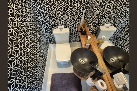 Casa de condomínio à venda com 200m², 3 quartos e 3 vagas Casa de condomínio à venda com 200m², 3 quartos e 3 vagasLavabo