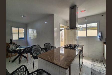 Casa de condomínio à venda com 200m², 3 quartos e 3 vagas Casa de condomínio à venda com 200m², 3 quartos e 3 vagasCozinha