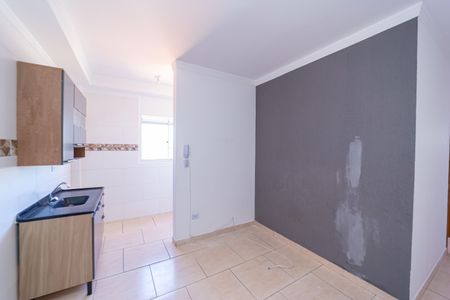 Apartamento à venda com 42m², 2 quartos e sem vaga Apartamento à venda com 42m², 2 quartos e sem vagaSala/Cozinha