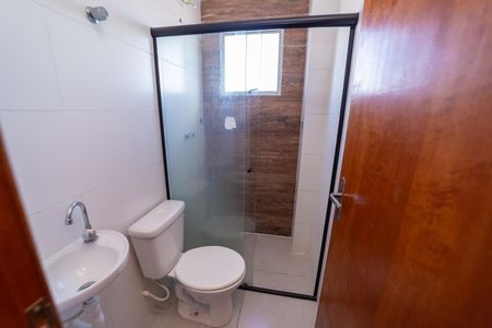Apartamento à venda com 42m², 2 quartos e sem vaga Apartamento à venda com 42m², 2 quartos e sem vagaBanheiro