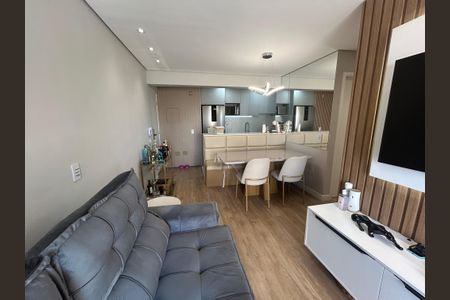 Sala  de apartamento à venda com 2 quartos, 58m² em Jardim Vila Galvao, Guarulhos