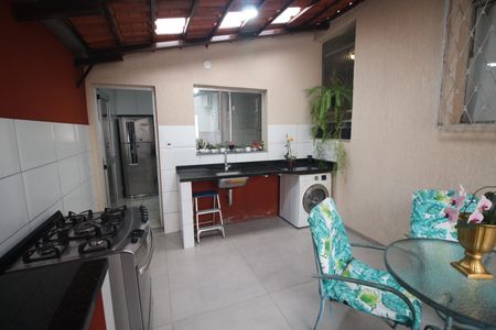 Casa para alugar com 237m², 4 quartos e 3 vagasArea Gourmet e Area de Serviço Casa 2