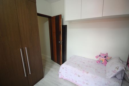 Casa para alugar com 237m², 4 quartos e 3 vagasQuarto 1 Casa 2