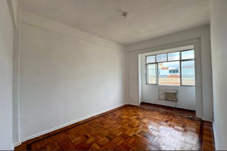 Quarto 1 de apartamento à venda com 2 quartos, 72m² em Centro, Rio de Janeiro