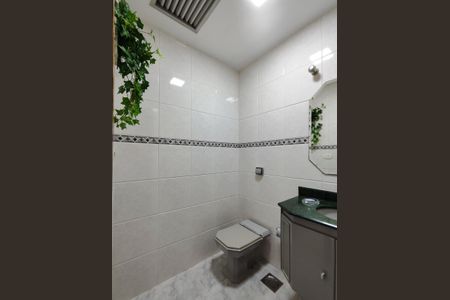 Apartamento à venda com 140m², 4 quartos e 1 vagaLavabo