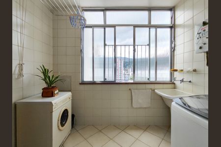 Apartamento à venda com 140m², 4 quartos e 1 vagaÁrea de Serviço