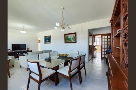 Apartamento à venda com 140m², 4 quartos e 1 vagaSala