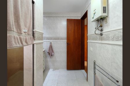 Apartamento à venda com 140m², 4 quartos e 1 vagaBanheiro da Suíte