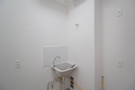 Apartamento para alugar com 33m², 2 quartos e sem vaga Apartamento para alugar com 33m², 2 quartos e sem vagaÁrea de Serviço