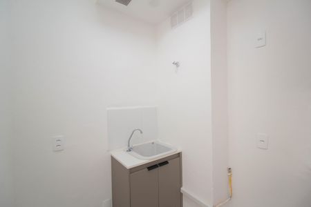 Apartamento para alugar com 33m², 2 quartos e sem vaga Apartamento para alugar com 33m², 2 quartos e sem vagaÁrea de Serviço