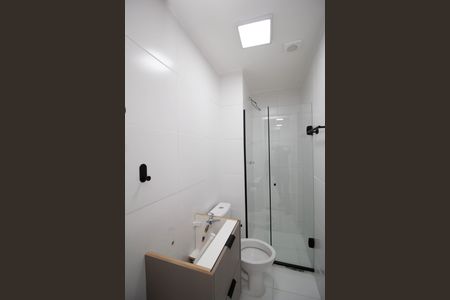 Apartamento para alugar com 33m², 2 quartos e sem vaga Apartamento para alugar com 33m², 2 quartos e sem vagaBanheiro