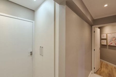 Apartamento à venda com 134m², 3 quartos e 2 vagascorredor