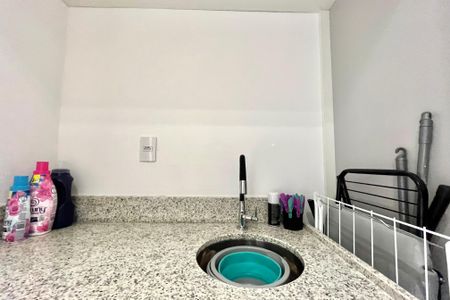 Apartamento à venda com 65m², 1 quarto e 1 vagaÁrea de Serviço