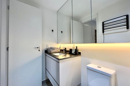 Apartamento à venda com 65m², 1 quarto e 1 vagaBanheiro da Suíte