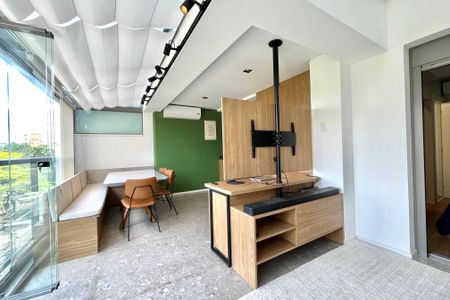 Apartamento à venda com 65m², 1 quarto e 1 vagaSala