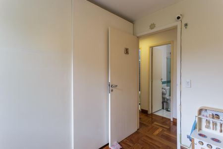 Apartamento à venda com 98m², 3 quartos e 1 vaga Apartamento à venda com 98m², 3 quartos e 1 vagaQuarto 1
