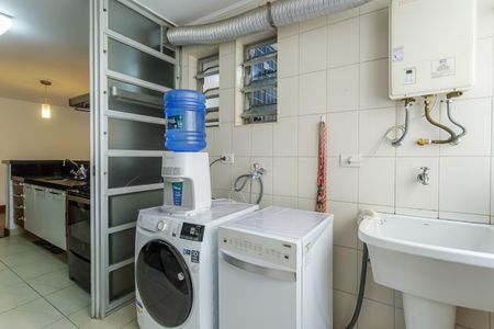 Apartamento à venda com 98m², 3 quartos e 1 vaga Apartamento à venda com 98m², 3 quartos e 1 vagaÁrea de Serviço