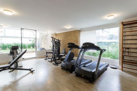 Apartamento à venda com 98m², 3 quartos e 1 vaga Apartamento à venda com 98m², 3 quartos e 1 vagaÁrea comum - Academia