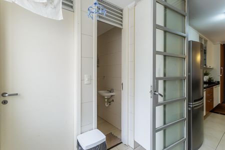 Apartamento à venda com 98m², 3 quartos e 1 vaga Apartamento à venda com 98m², 3 quartos e 1 vagaÁrea de Serviço