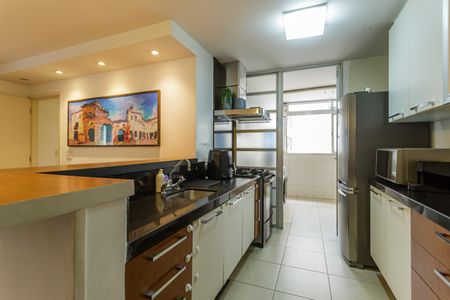 Apartamento à venda com 98m², 3 quartos e 1 vaga Apartamento à venda com 98m², 3 quartos e 1 vagaCozinha